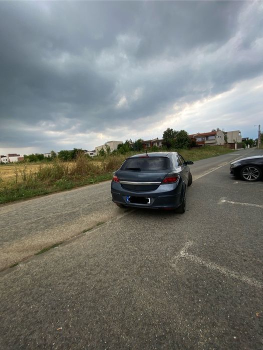 Opel Astra H GTC