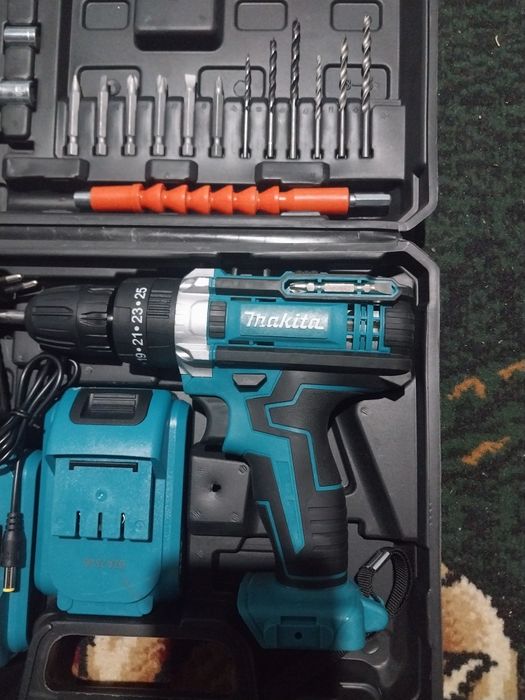 Макита шруповёрт