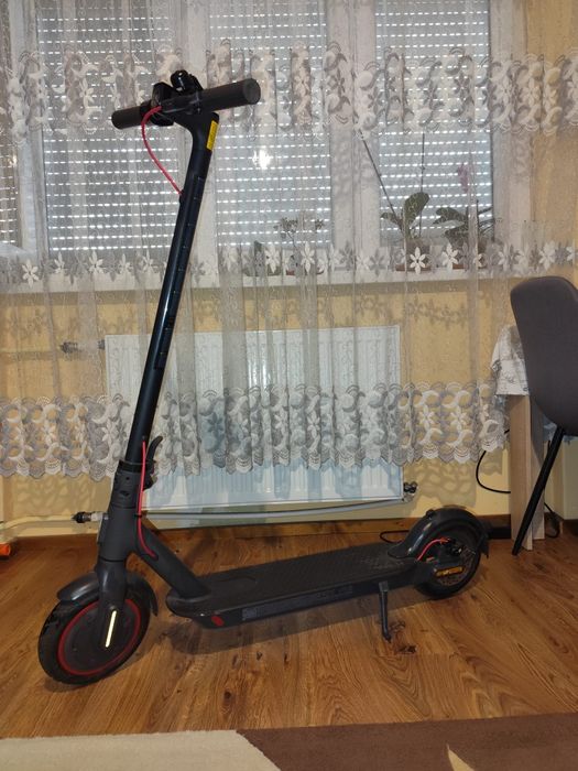 Trotineta electrica Xiaomi Pro 2

Trotineta electrica Xiaomi Mi Electr