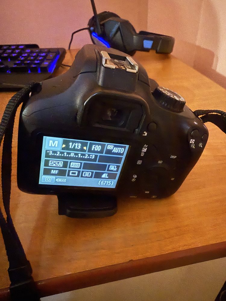 CANON EOS 4000D / T100 REBEL с 4 обектива