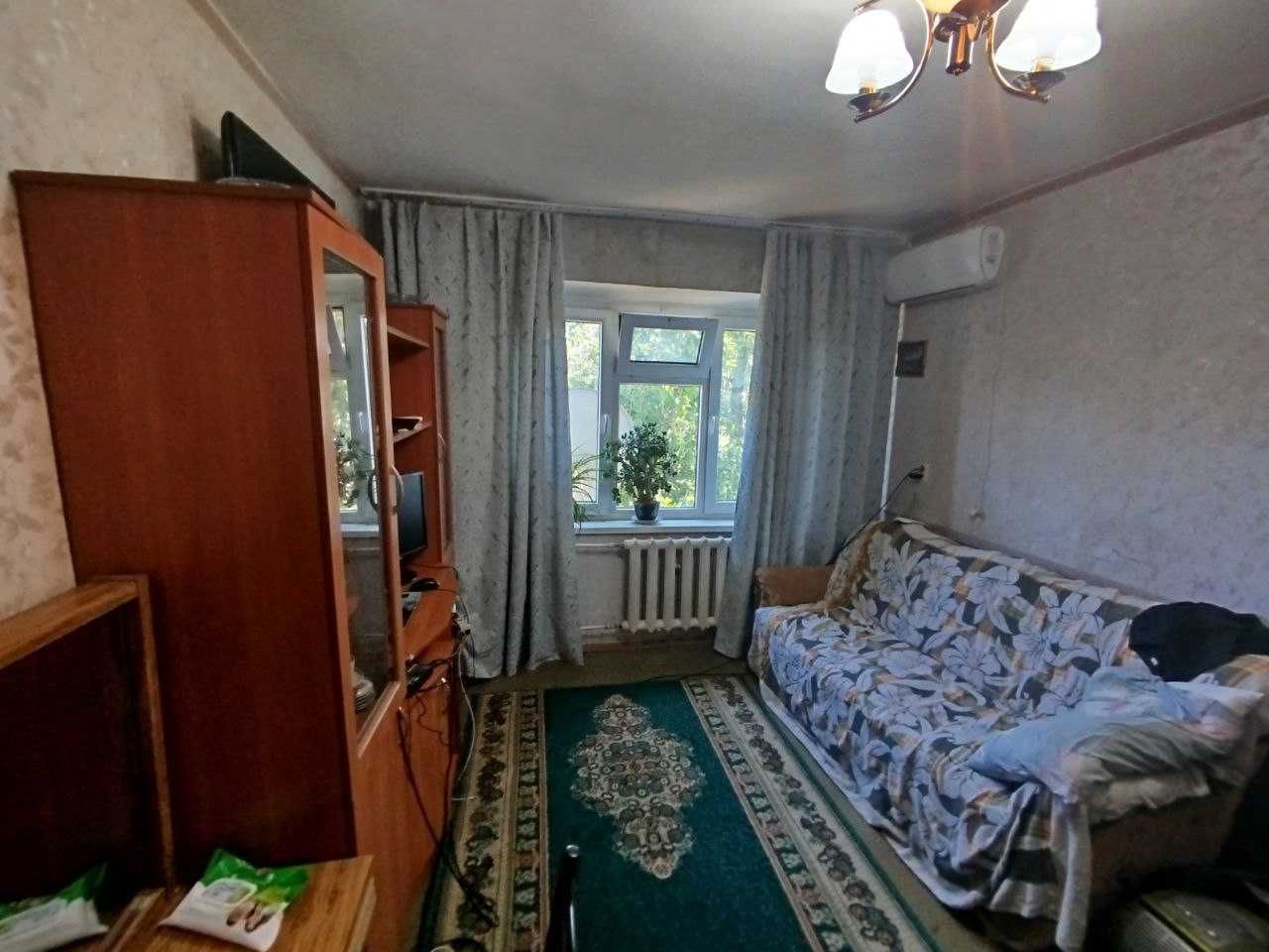 1 комнатная квартира в кирпичном доме по ул.Гагарина