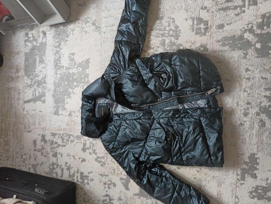 Зимняя куртка хорошего качества