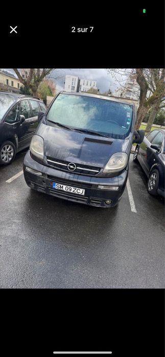 Vand Opel Vivaro 9 locuri