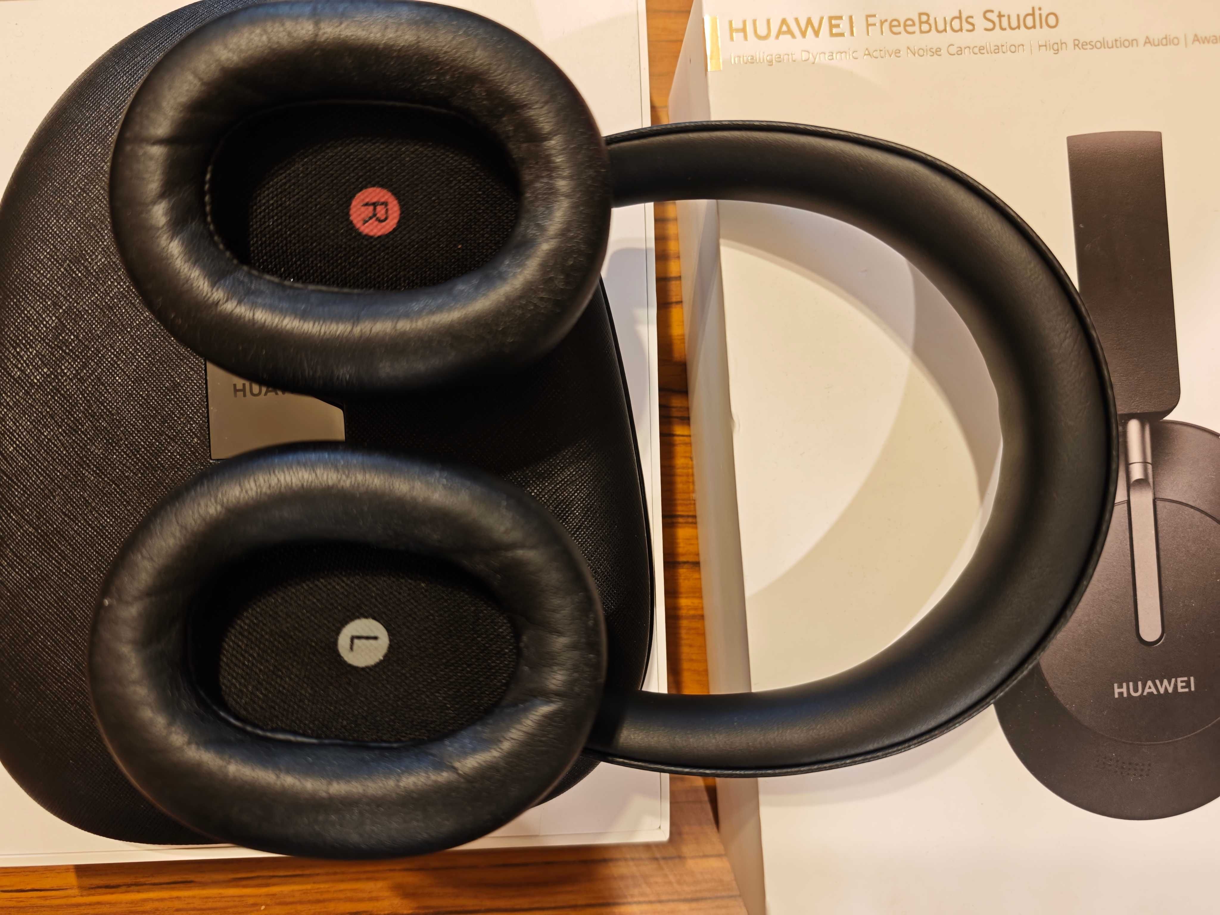 Huawei FreeBuds Studio over-ear слушалки