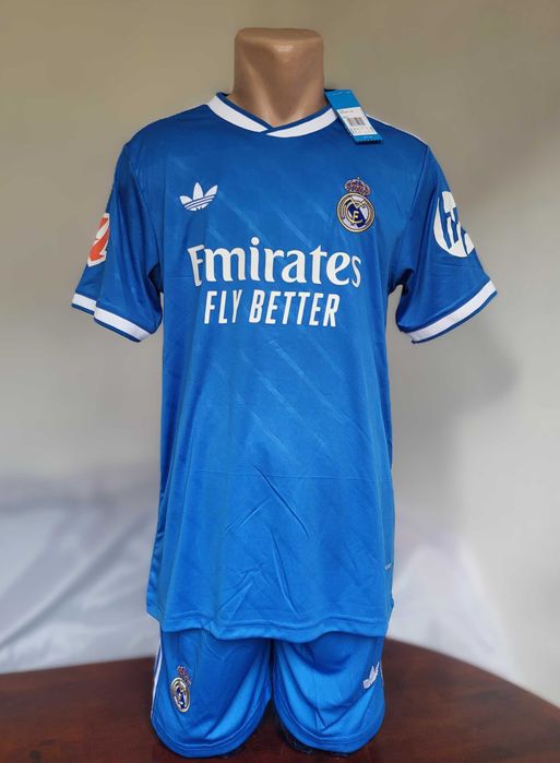 Футболни екипи - Liverpool, Real Madrid, Barca, Arsenal, Man City