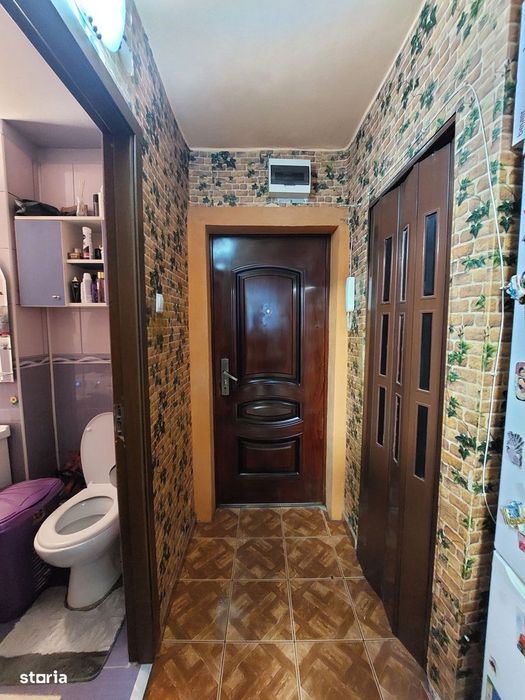 Vand garsoniera in Iris