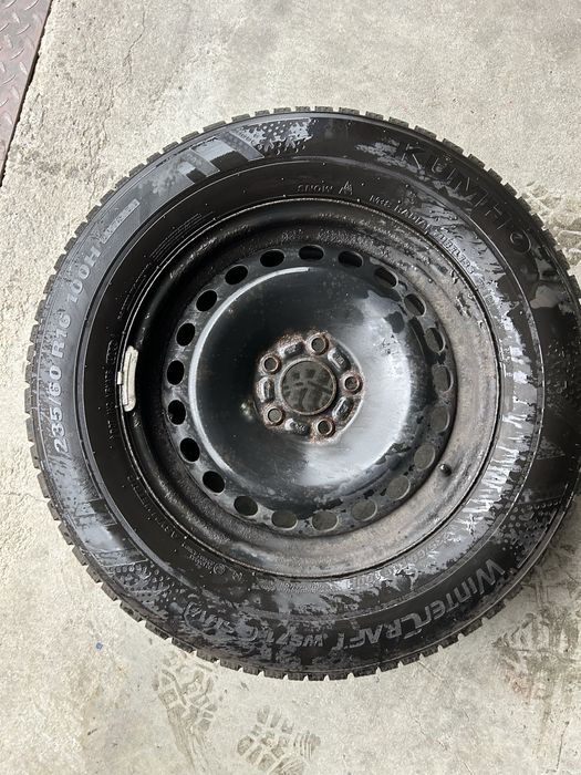 Jante tabla cu cauciucuri de iarna Ford