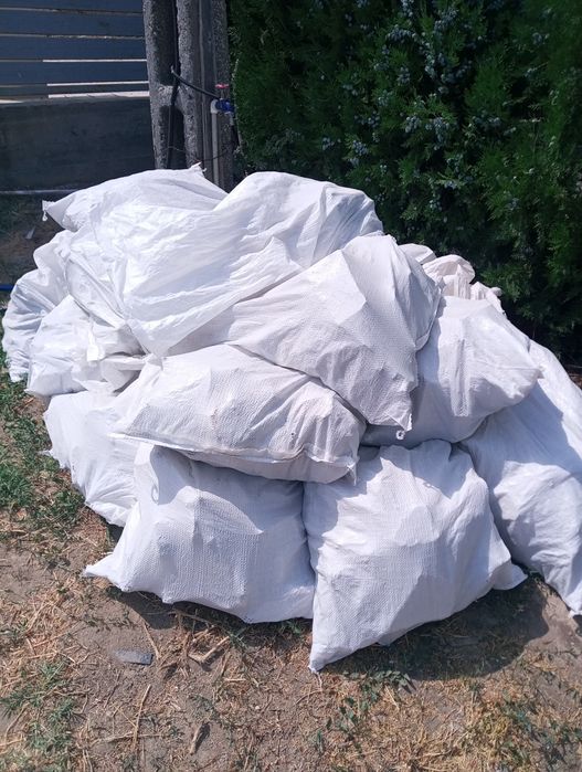Moluz vrac, moluz la sac, mobila veche cantitate 5t basculabil trilate