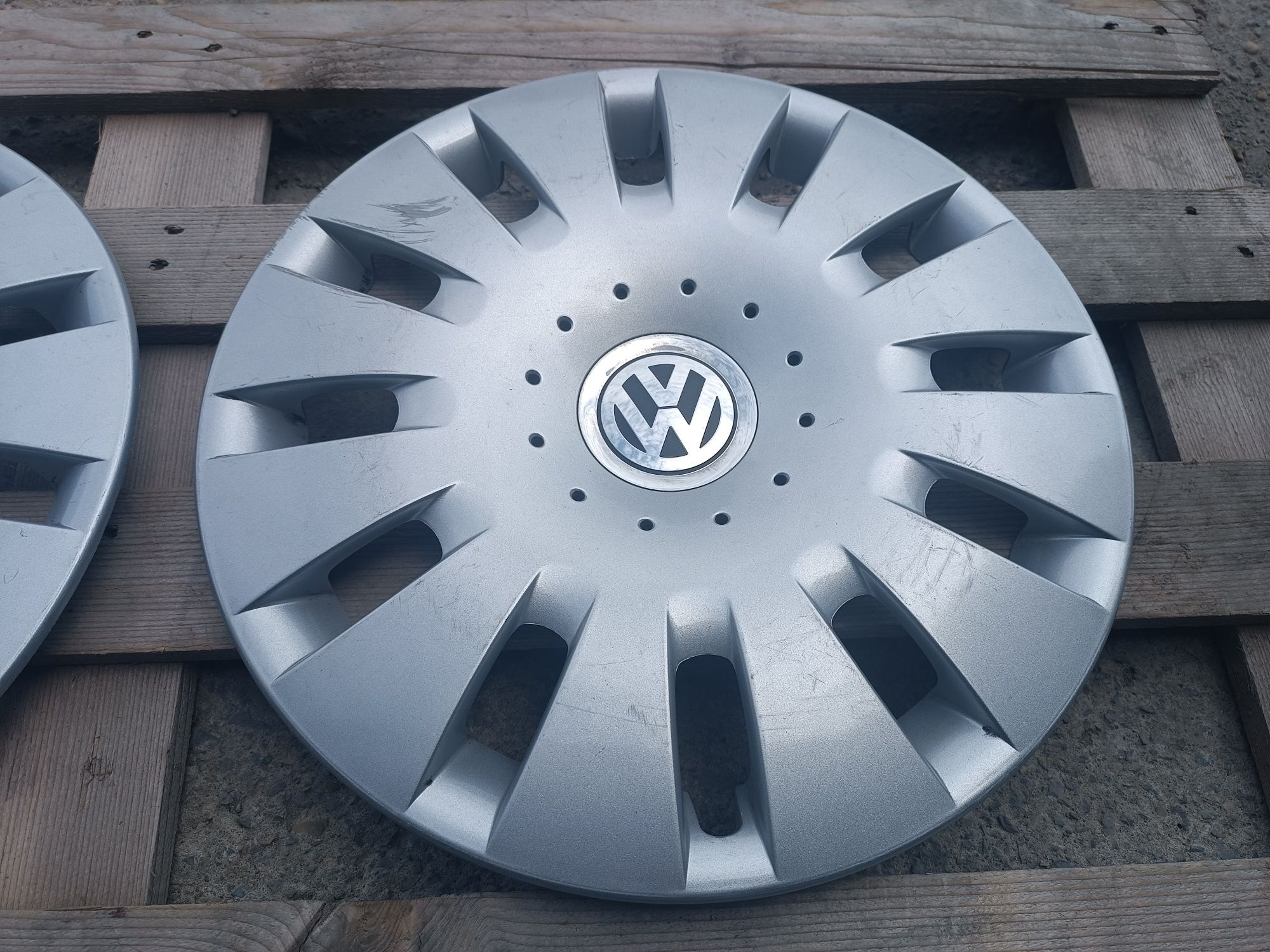 Оригинални тасове VW 16 цола