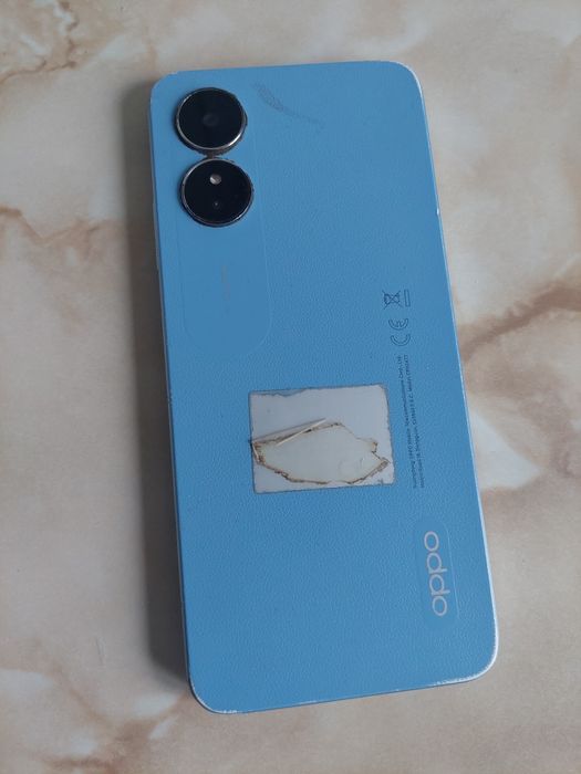 Vând telefon Oppo spart pentru piese, nu se mai aprinde //poze reale