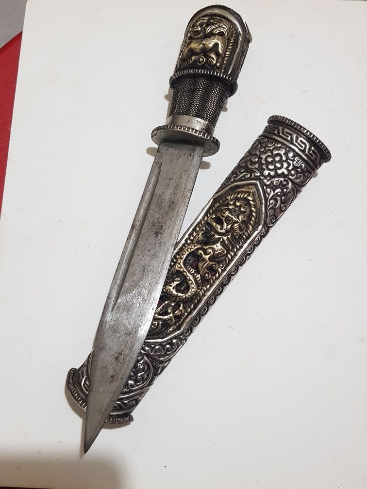 Cutit pumnal budist vintage