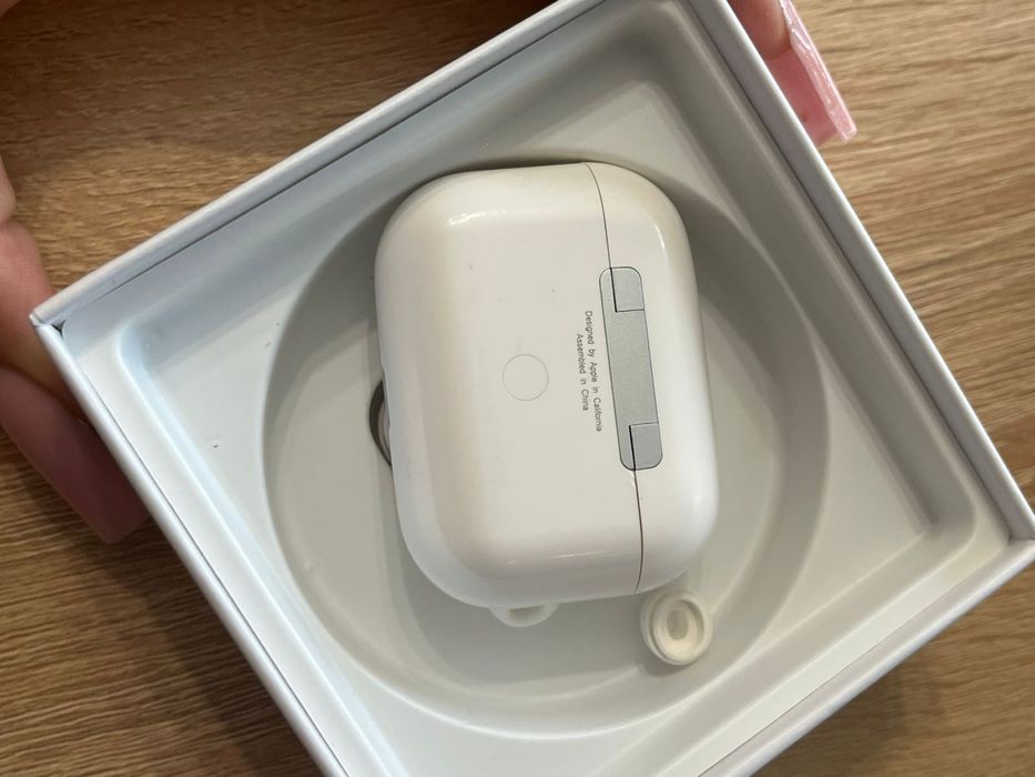 Продам airpods pro 1