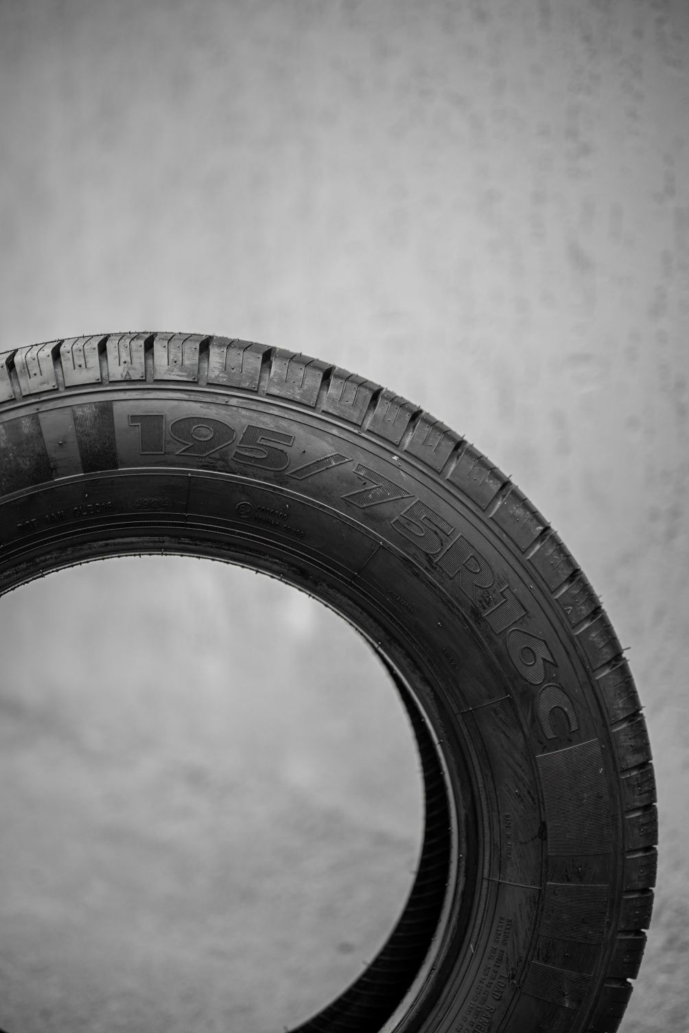 195/75R16C THREE-A TRACVAN 107/105R
