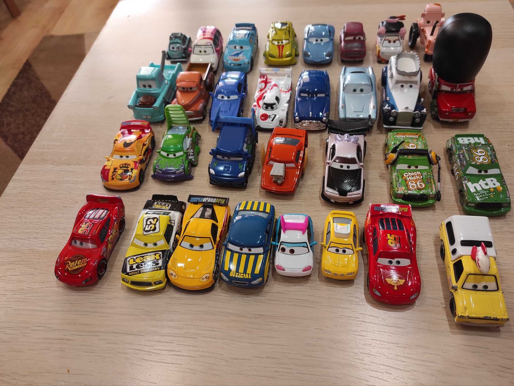 Оригинални метални коли Disney cars/Дисни Колите Макуин