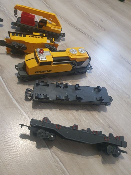 Set tren Caterpillar