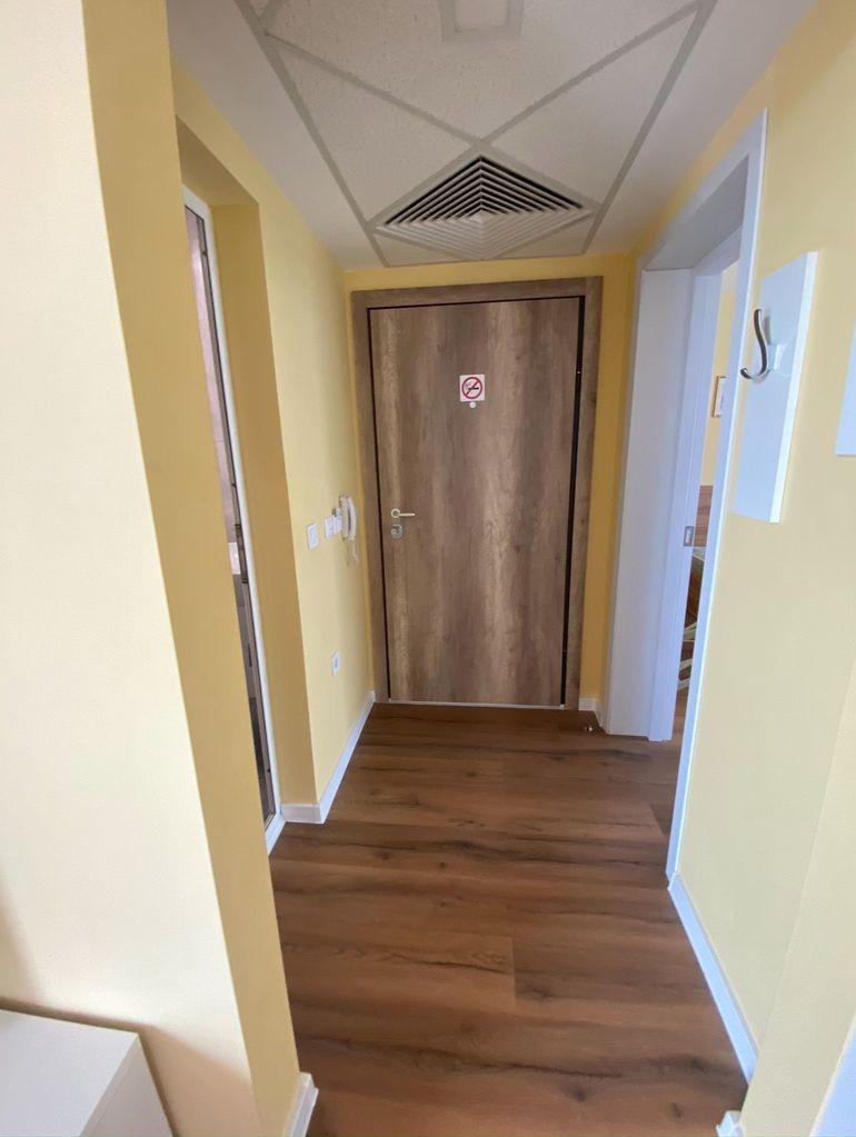 Продава се Двустаен апартамент в Пловдив, Изгрев - 70 кв.м за 1700 €/кв.м - Снимка #7