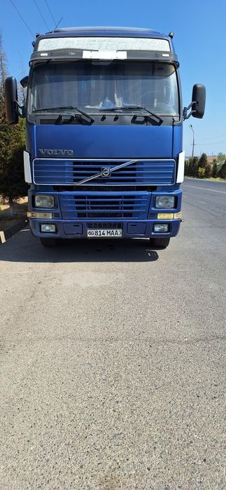 Moshina galava 2000 yil pretsef 2004 mega  ishlap turgan moshina