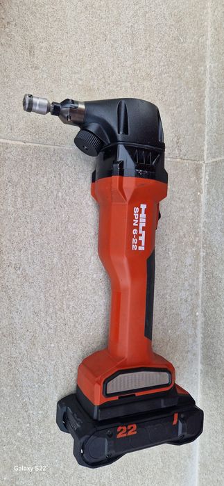 Hilti foarfeca pentru tabla pe acumulator