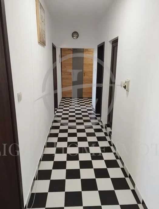 Продава се Тристаен апартамент в Пловдив, Изгрев - 80 кв.м за 1050 €/кв.м - Снимка #8