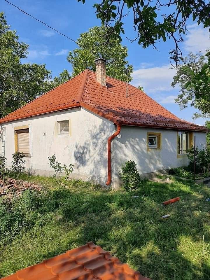Acoperisuri terase hidroizolatii dulgherie si reparatii de urgenta