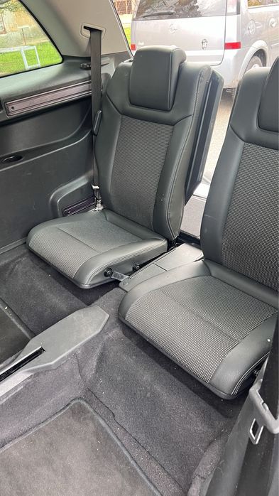 Opel Zafira Уникат