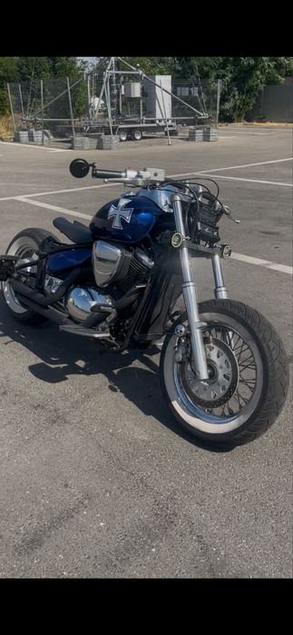 Bobber Suzuki VL800 2013