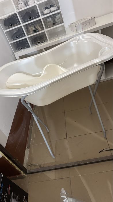 Ванна на ножках с горкой