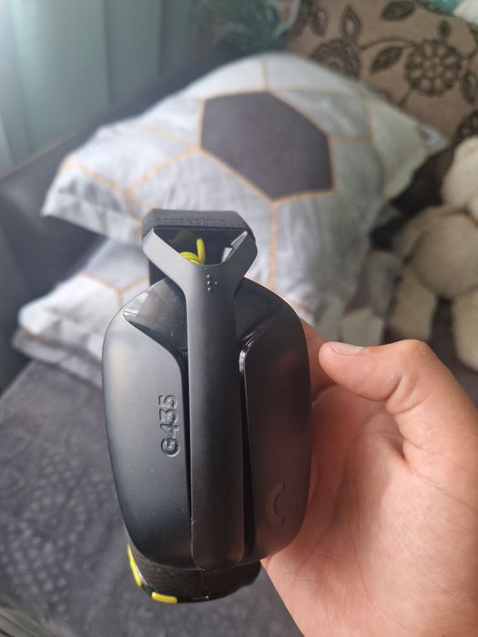 Vand pachet unitate de gaming cu casti Logitech g435