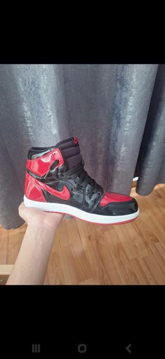 Adidași Nike originali noi nepurtati mărimea 39