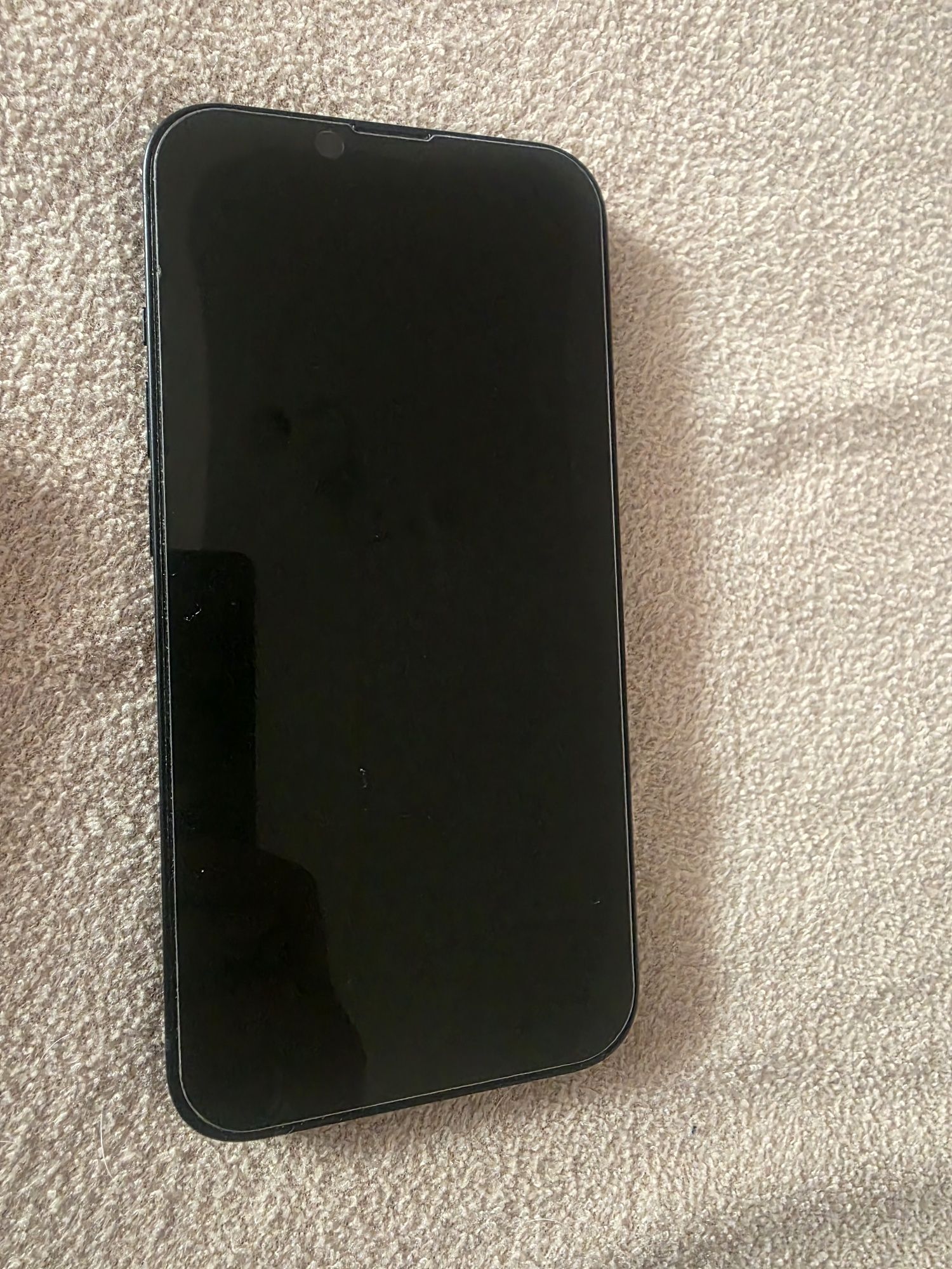 Iphone 13 256GB 97% капацитет на батерията