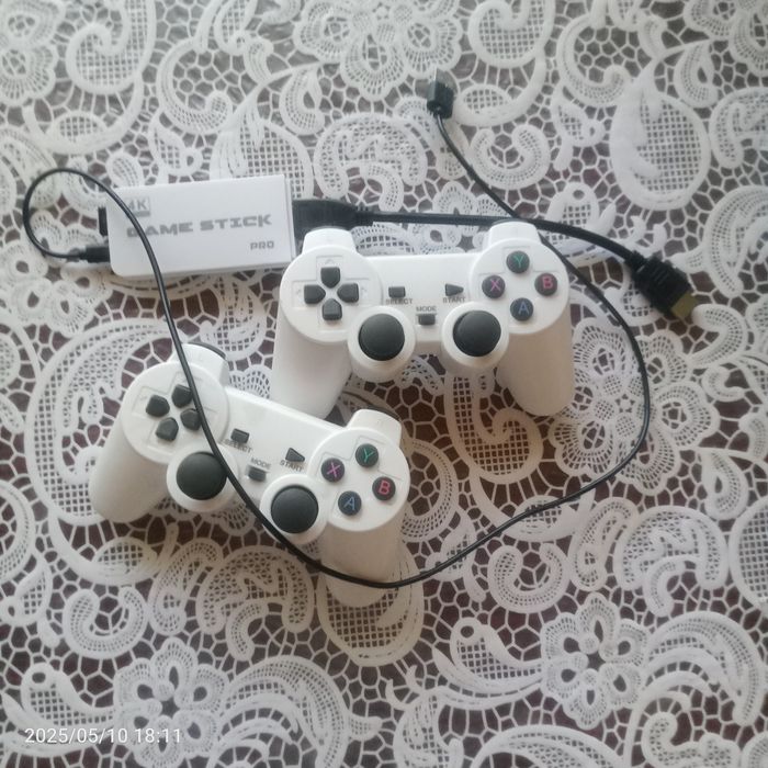 Игровая приставка