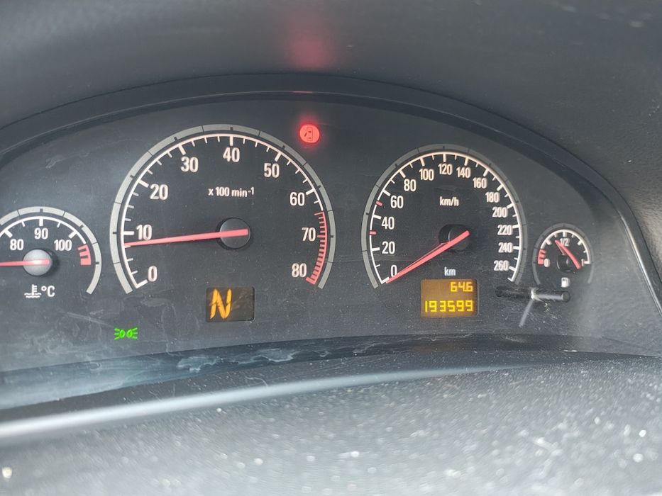 Vectra C Z18XER EasyTronic automat