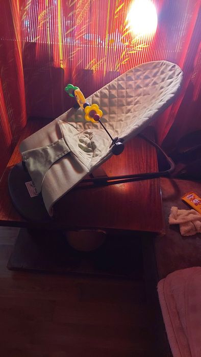 Щезлонг,почти новый