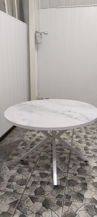 Стол, неиспользованный