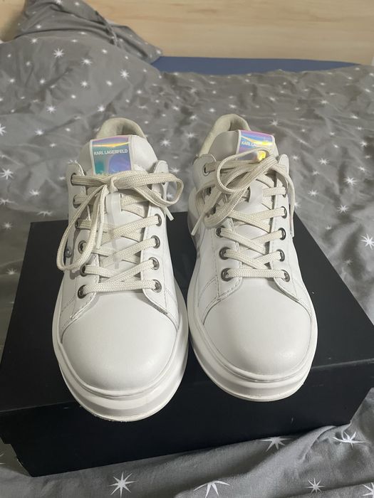 Adidasi Karl Lagerfeld//schimb cu UGG