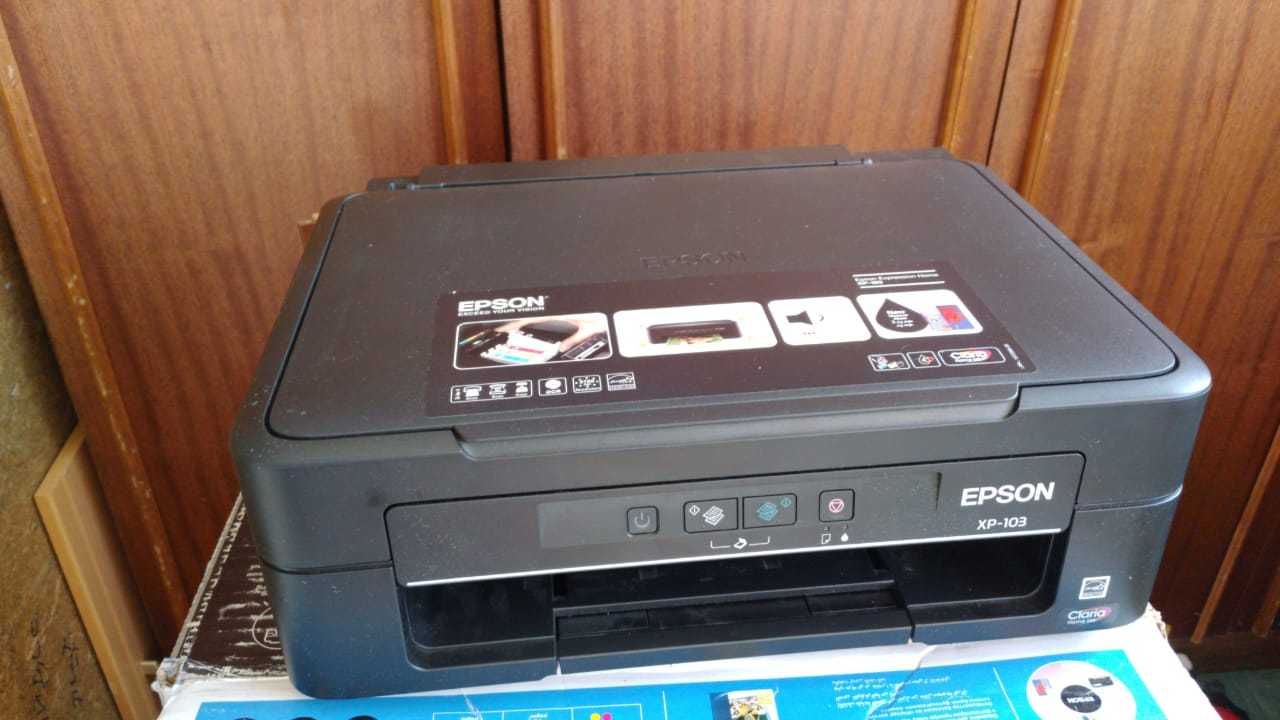 МФУ принтер EPSON Experession Home XP-103