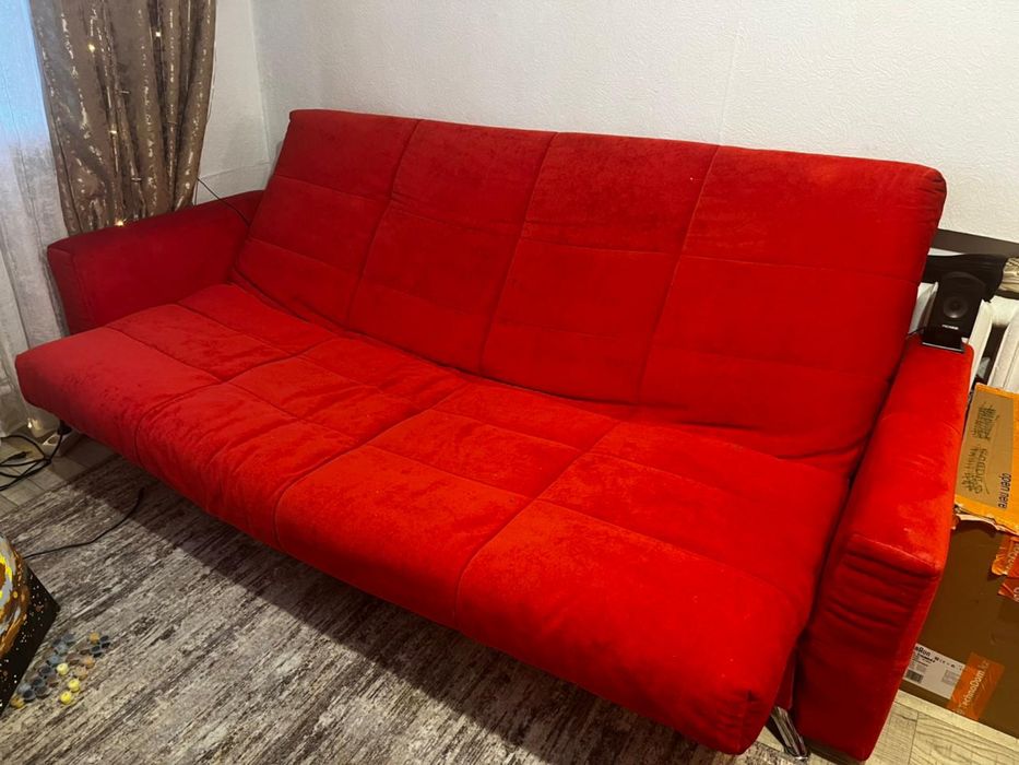 Диван расскладывается