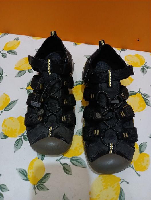 Сандали Keen N 39 - 12 лв