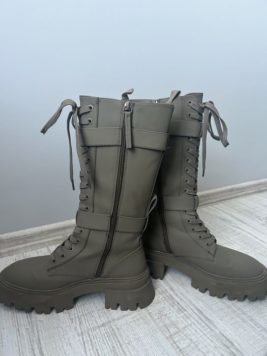 Кожени ботуши ZARA