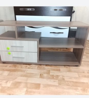 Продается стол компьютерный