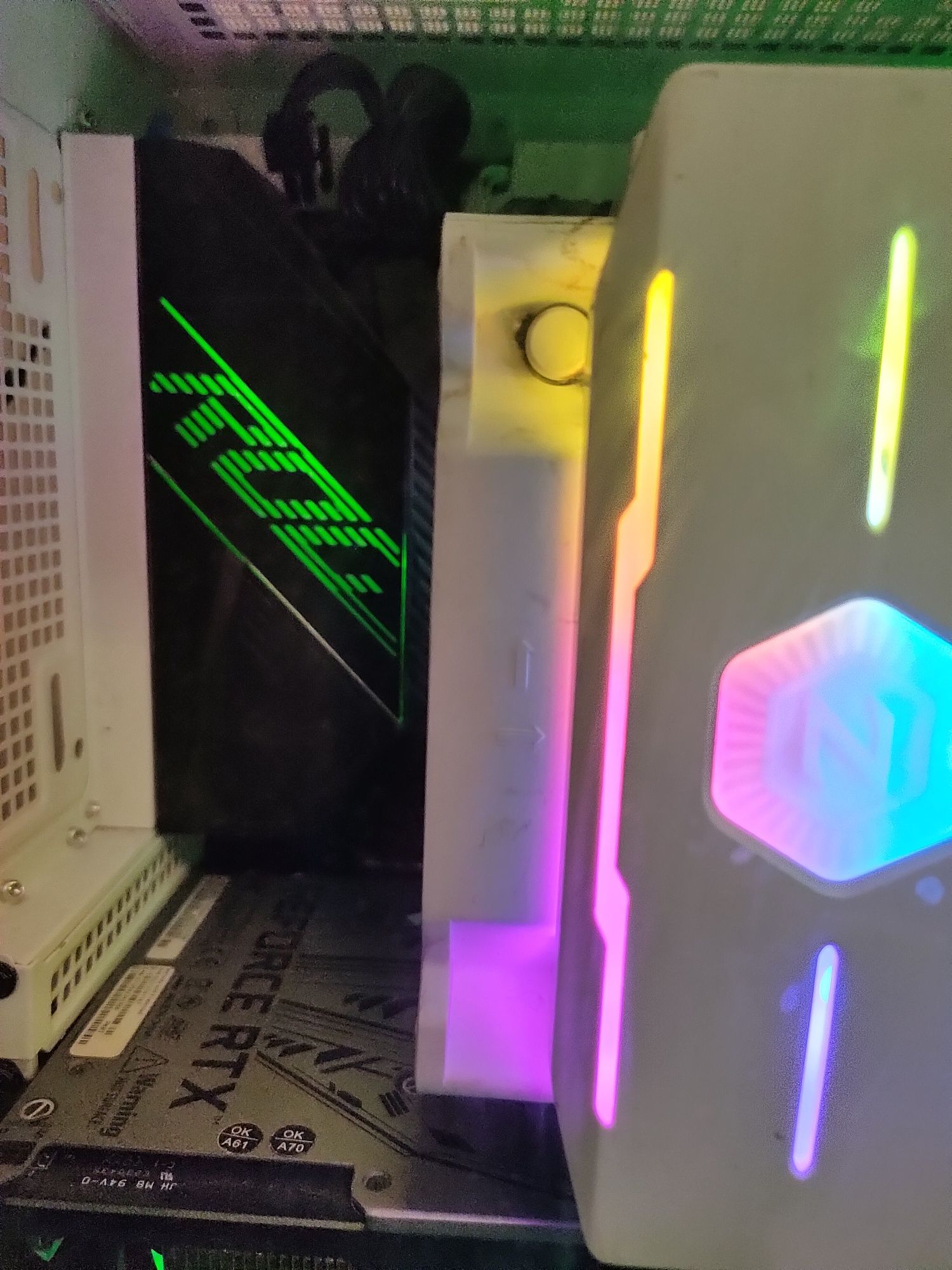 RTX3080ti 12gb/Ryzen 9 5950x/64gb ddr4 3733Mhz/X570 ASUS Rog 8 dark