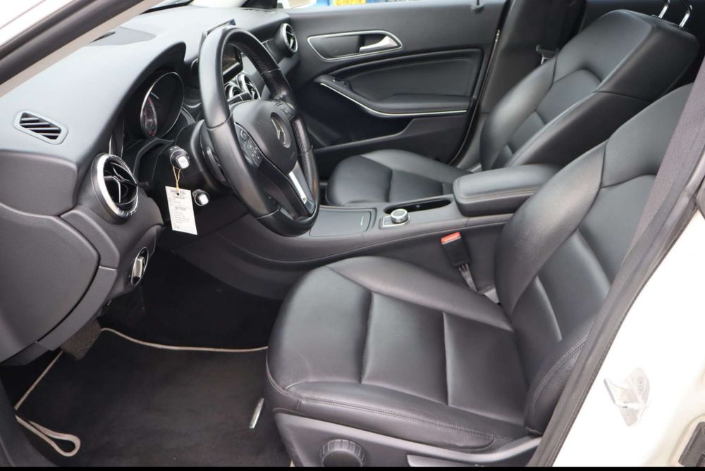 Mercedes-Benz CLA 220 Panorama