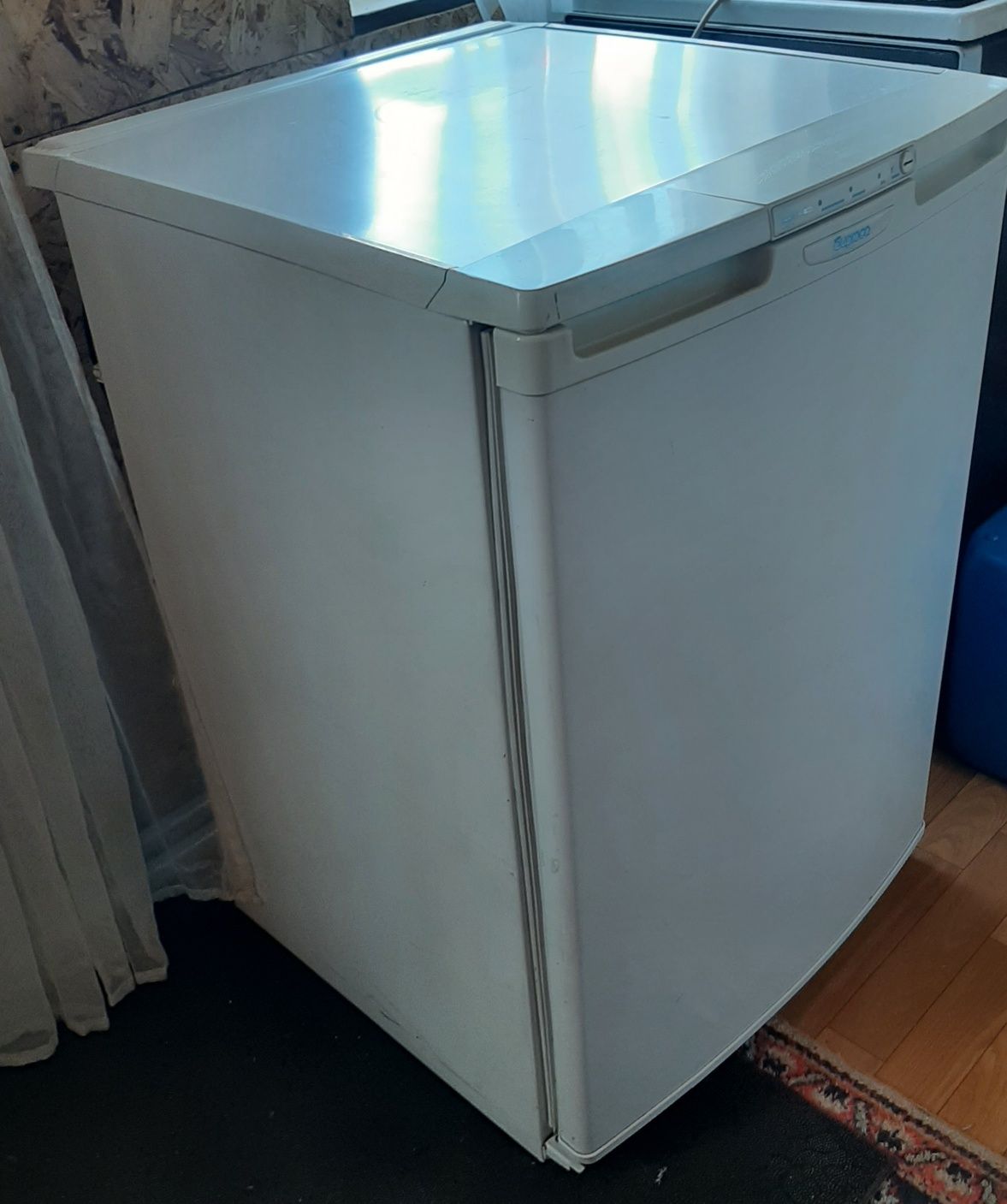 Продам морозильник  б/у