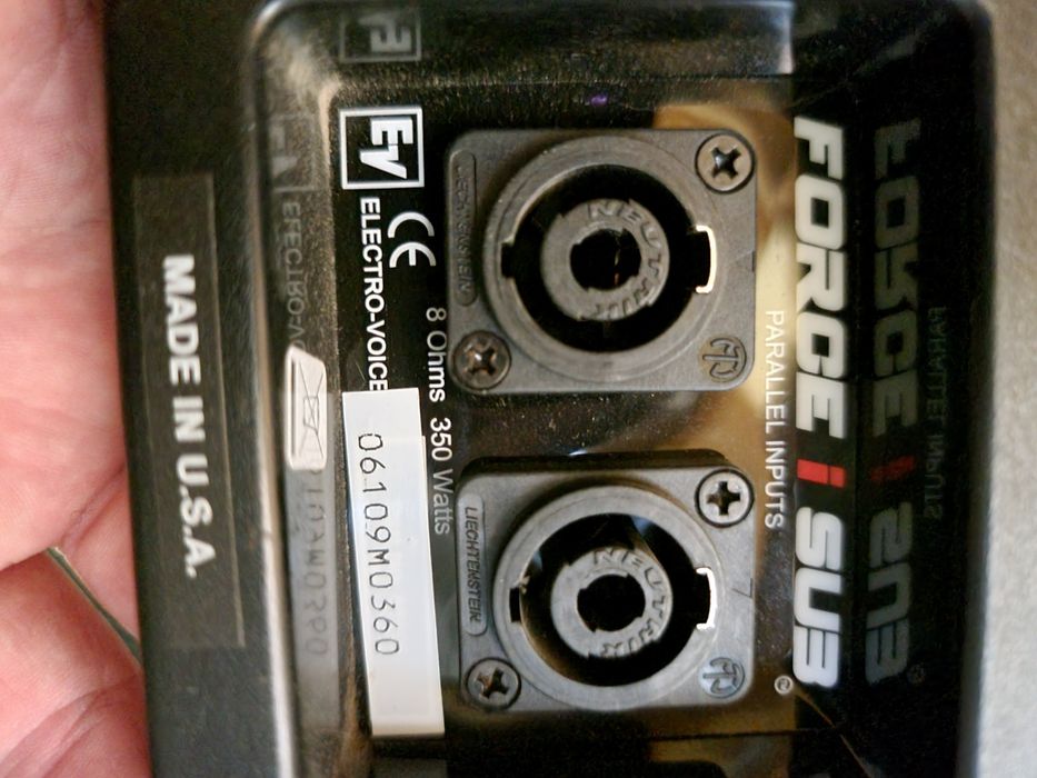 Basi pasivi 18 țoli electro-voice force i sub