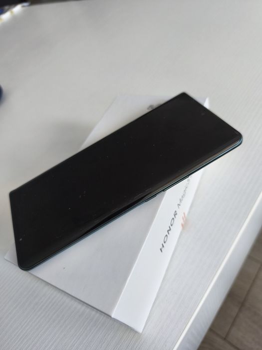 Honor Magic 5 lite 6 GB RAM 128 GB