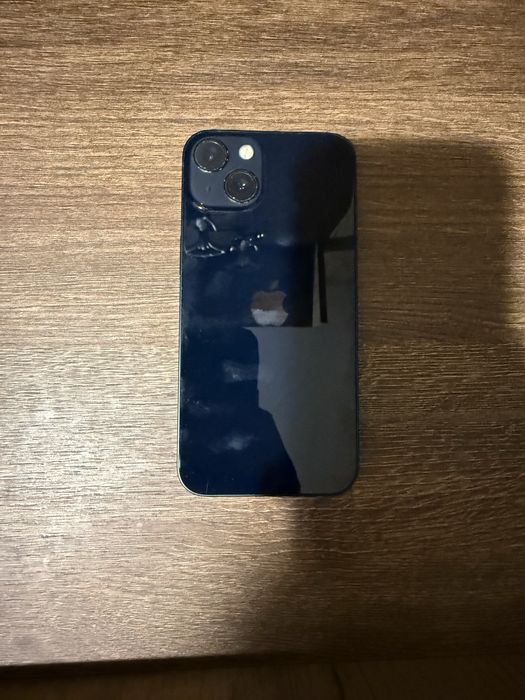 iPhone 13 midnight 128gb