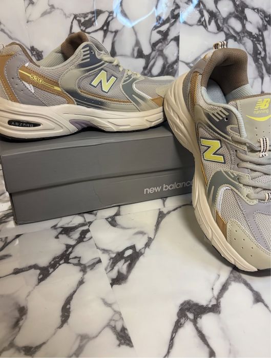 New Balance 530 (44)