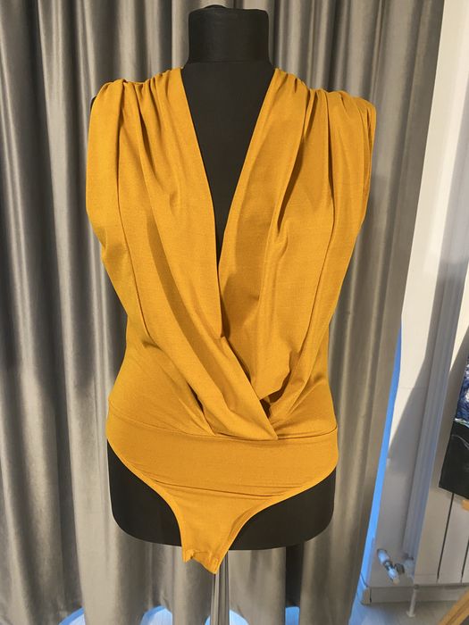 Bluza ZARA, marimea S,