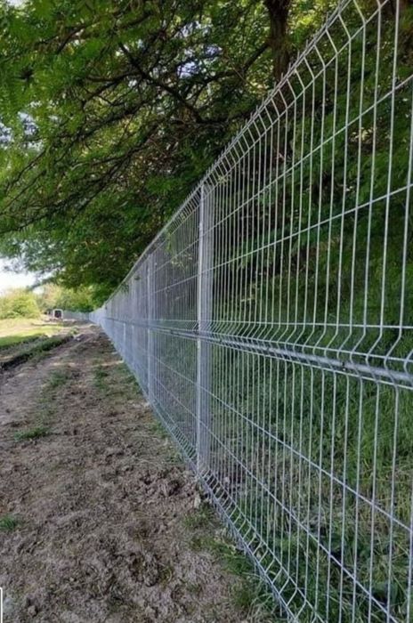 Vand garduri și porți Lucrăm orce model