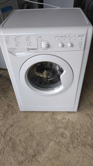 Indesit пералня 7кг